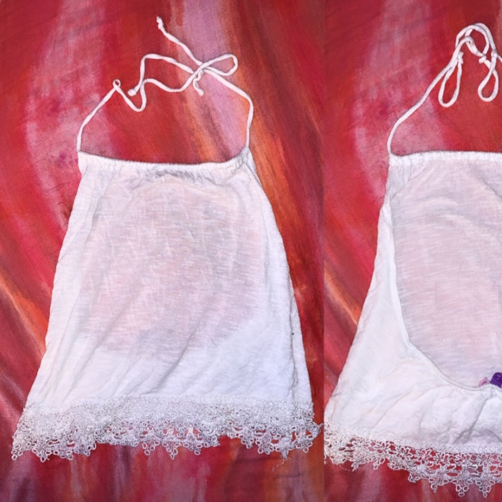 Emma & Sam white flow top